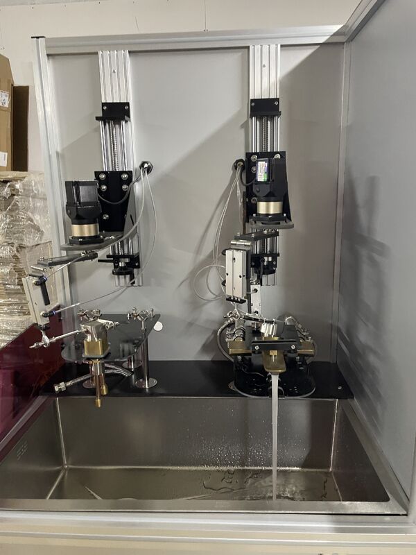 EN817 पेशेवर नल स्विच लाइफ टेस्टर, हीटिंग के साथ स्वचालित जल परिसंचरण, नल स्थायित्व मूल्यांकन के लिए 2-स्टेशन एक साथ परीक्षण