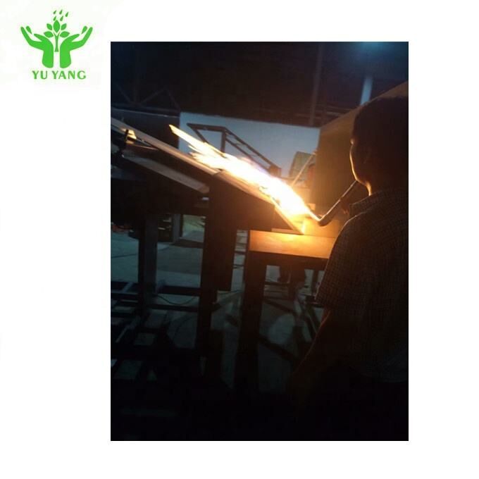 अग्नि परीक्षण उपकरण सौर सेल लौ के प्रसार और जलती हुई ब्रांड परीक्षक मशीन