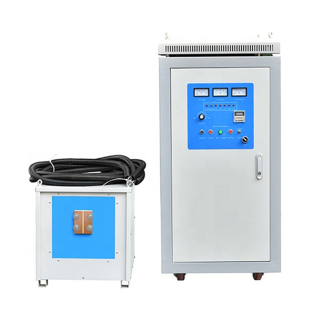 उच्च-आवृत्ति (30-80 kHz) इंडक्शन हीटर जो 1600°C पर सोने को पिघलाने के लिए इस्तेमाल होता है