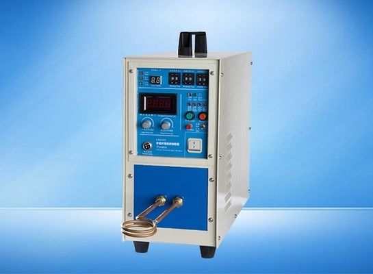 स्वचालित प्रेरण सीलर स्वचालित ग्लास प्लास्टिक बोतल जार एल्यूमीनियम पन्नी सील मशीन